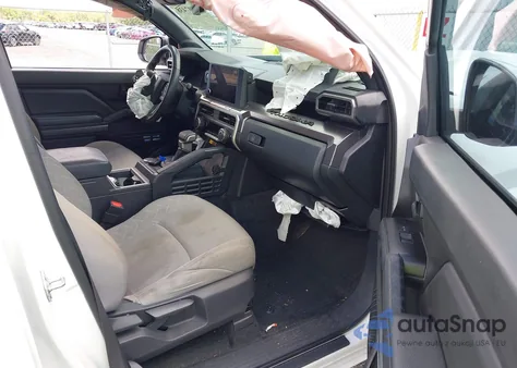 2024 Toyota Tacoma Sr5 2Wd z USA, uszkodzony, nr VIN 3TYKB5FN4RT001038